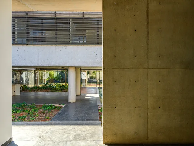Casa 5 quartos e 8 banheiros, à venda, no bairro Setor de Habitações Individuais Sul em Brasília