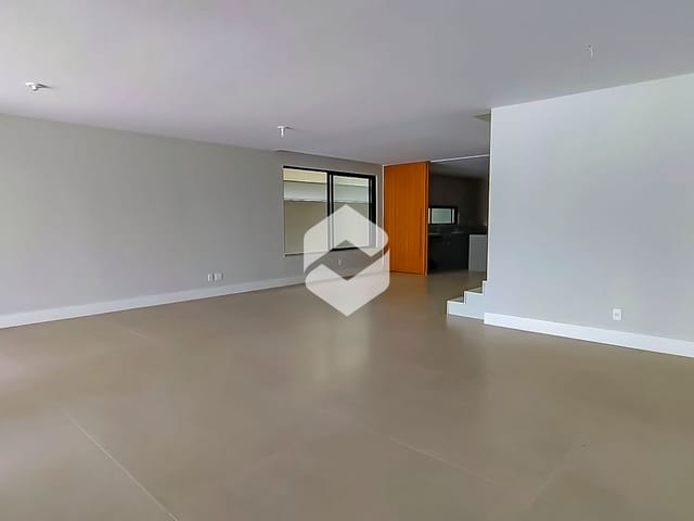 Casa com 315m², à venda, no bairro Barra da Tijuca em Rio de Janeiro