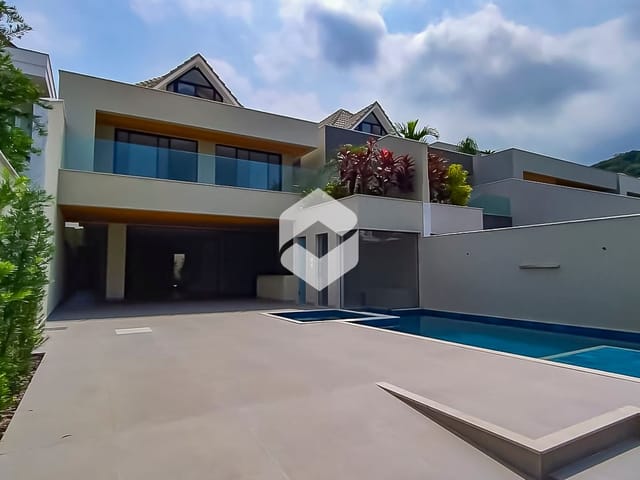 Casa com 315m², à venda, no bairro Barra da Tijuca em Rio de Janeiro
