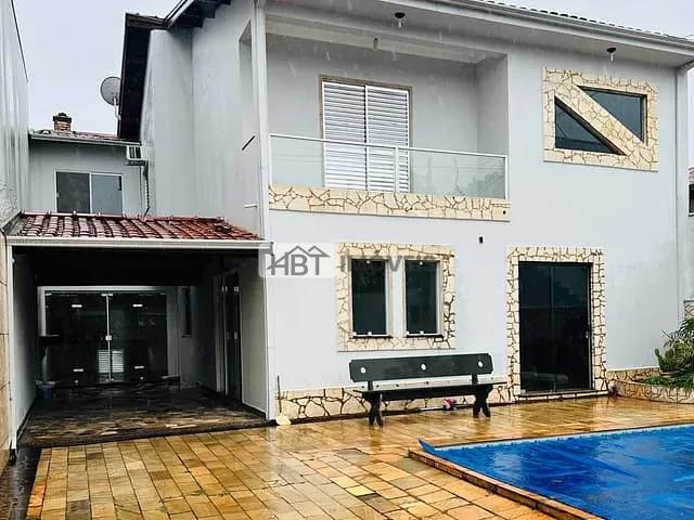 Casa 3 quartos e 3 banheiros, à venda, no bairro Vila Riachuelo em Bauru