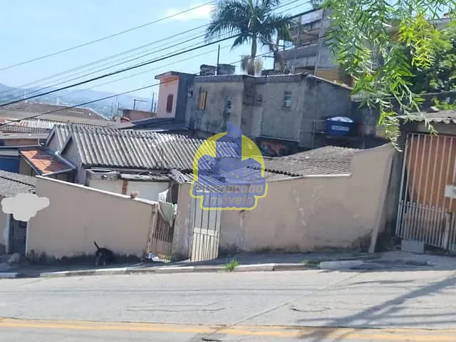 Casa com 425m², à venda, no bairro Km 18 em Osasco