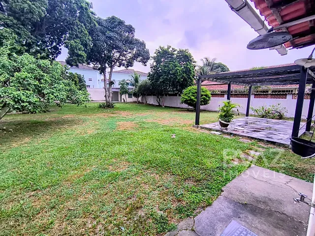 Casa 2 quartos e 1 banheiro, para alugar, no bairro Palmeiras em Cabo Frio