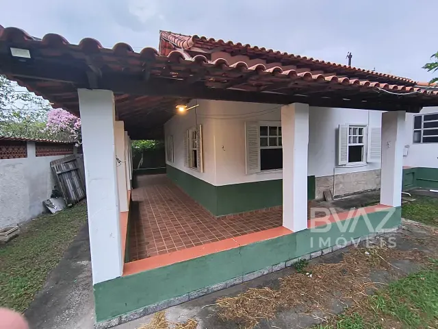 Casa 2 quartos e 1 banheiro, para alugar, no bairro Palmeiras em Cabo Frio