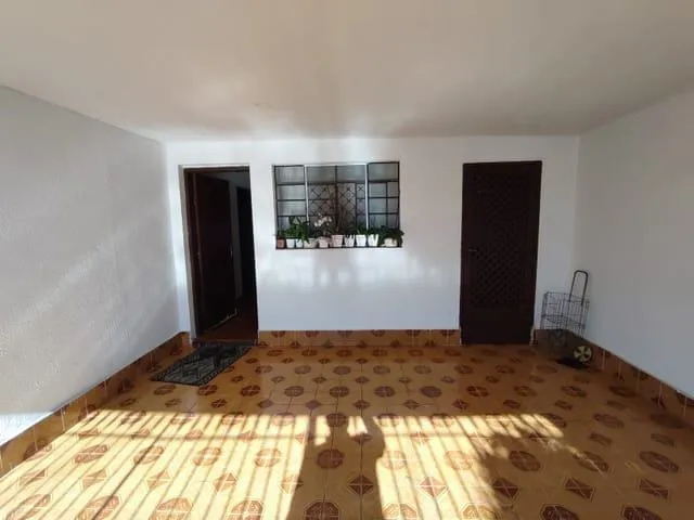 Casa com 300m² 5 quartos e 2 banheiros, à venda, no bairro Vila Rezende em Piracicaba