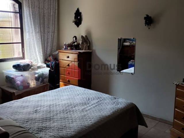 Casa com 305m², à venda, no bairro São Benedito em Pindamonhangaba