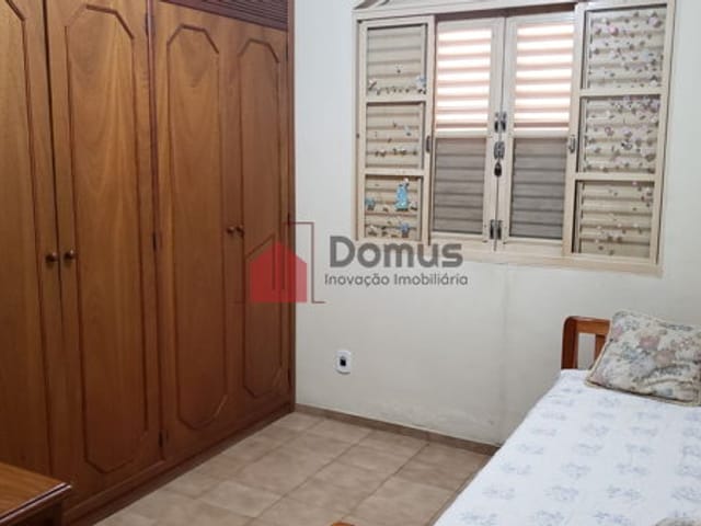Casa com 305m², à venda, no bairro São Benedito em Pindamonhangaba
