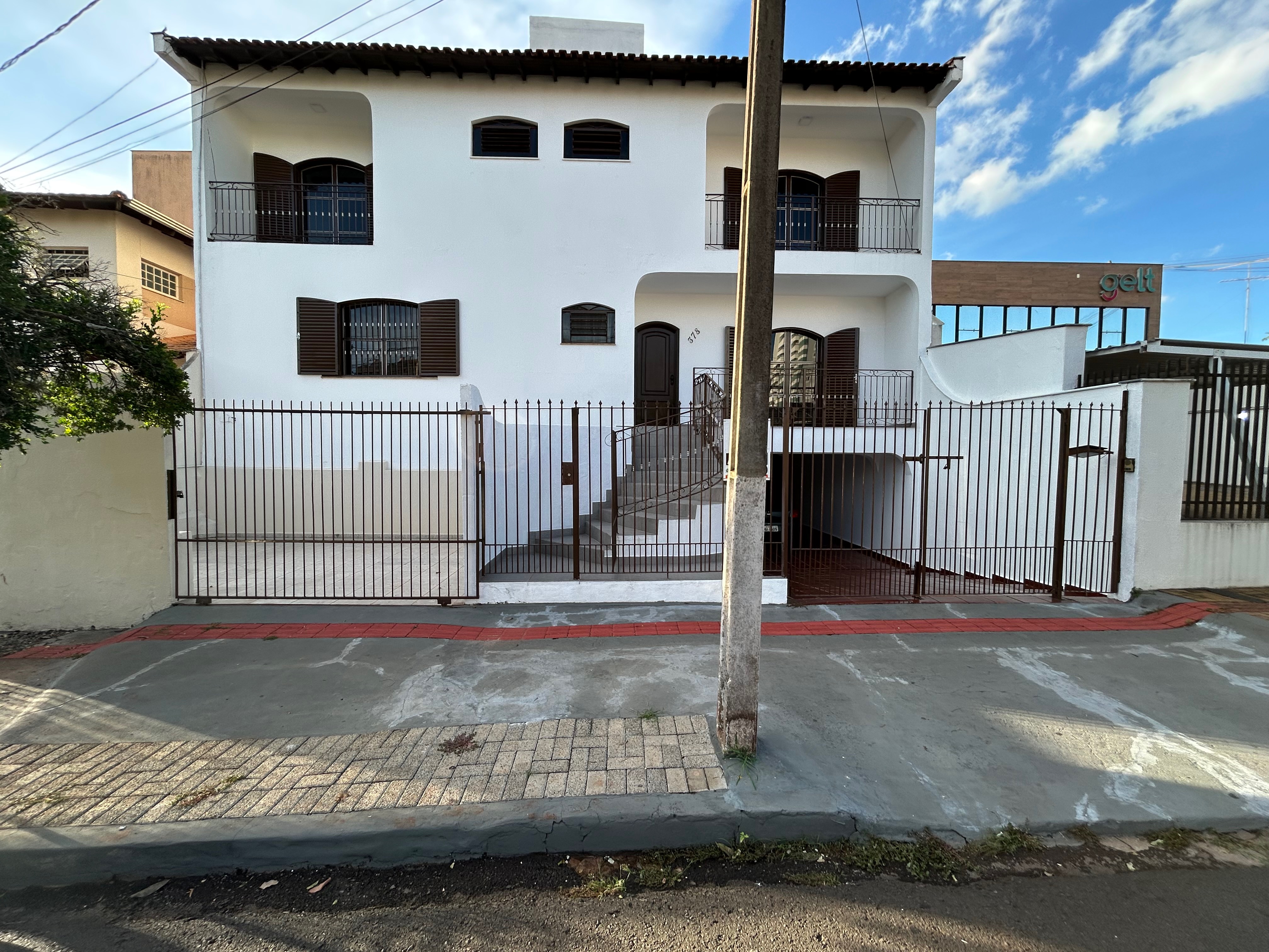 Casa, 1 quarto, 274 m² - Foto 1