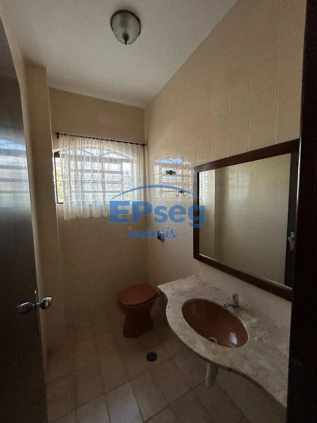 Casa, 1 quarto, 274 m² - Foto 7