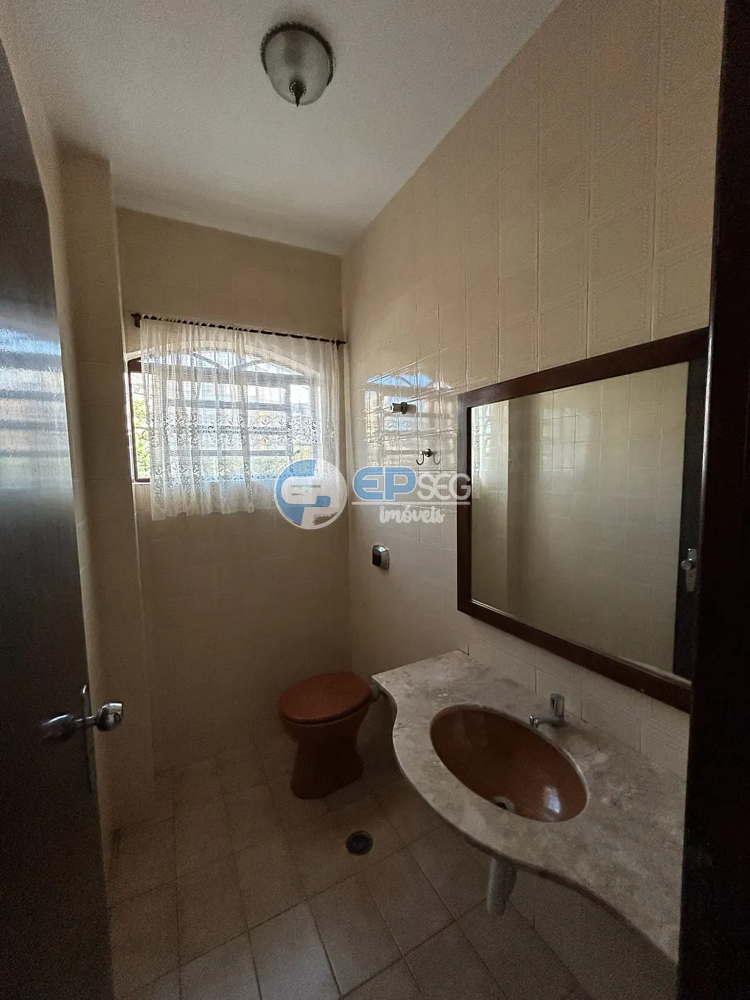 Casa, 1 quarto, 274 m² - Foto 7