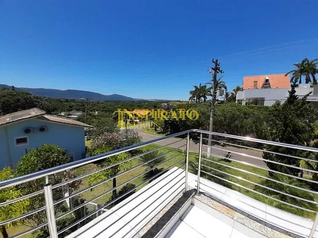 Casa com 1400m² 4 quartos e 4 banheiros, à venda, no bairro Medeiros em Jundiaí
