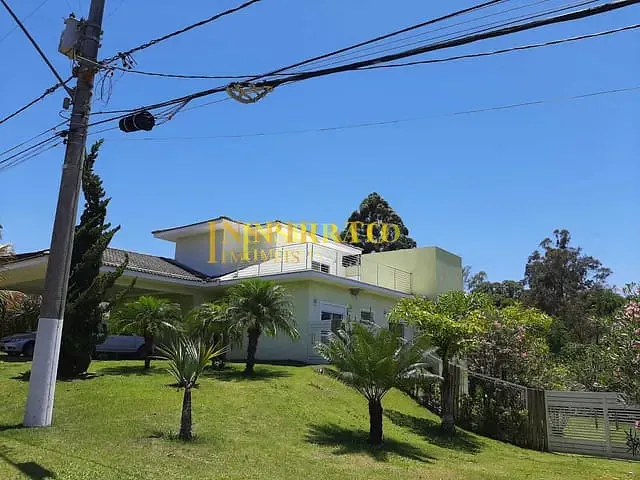 Casa com 1400m² 4 quartos e 4 banheiros, à venda, no bairro Medeiros em Jundiaí