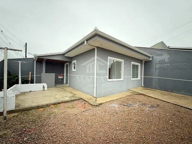 Casa com 129m² 2 quartos e 1 banheiro, à venda, no bairro Campo Largo da Roseira em São José dos Pinhais