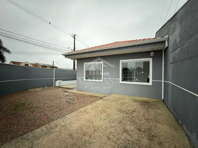 Casa com 129m² 2 quartos e 1 banheiro, à venda, no bairro Campo Largo da Roseira em São José dos Pinhais