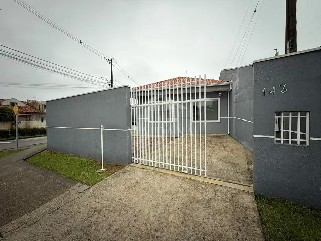 Casa com 129m² 2 quartos e 1 banheiro, à venda, no bairro Campo Largo da Roseira em São José dos Pinhais