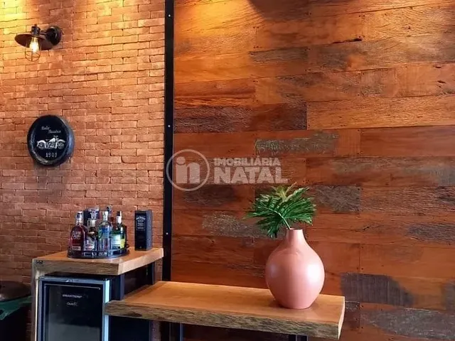 Casa com 230m² 5 quartos e 3 banheiros, à venda, no bairro Centro em Primeiro De Maio