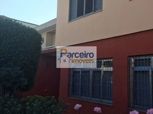 Casa com 200m² 4 quartos e 4 banheiros, à venda, no bairro Vila Granada em São Paulo