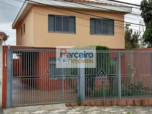 Casa com 200m² 4 quartos e 4 banheiros, à venda, no bairro Vila Granada em São Paulo
