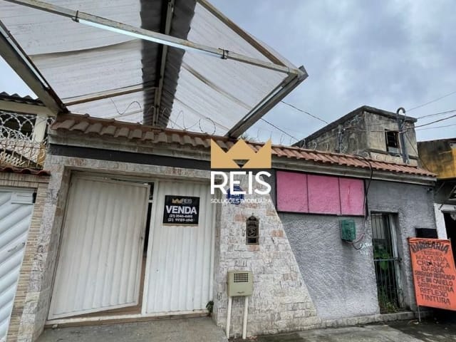 Casa com 211m², à venda ou para alugar, no bairro Bangu em Rio de Janeiro