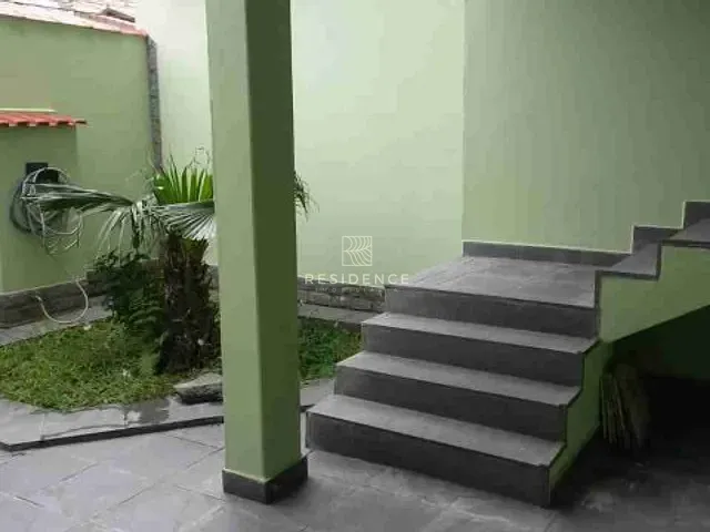 Casa com 341m² 4 quartos e 2 banheiros, à venda, no bairro Morada da Granja em Barra Mansa