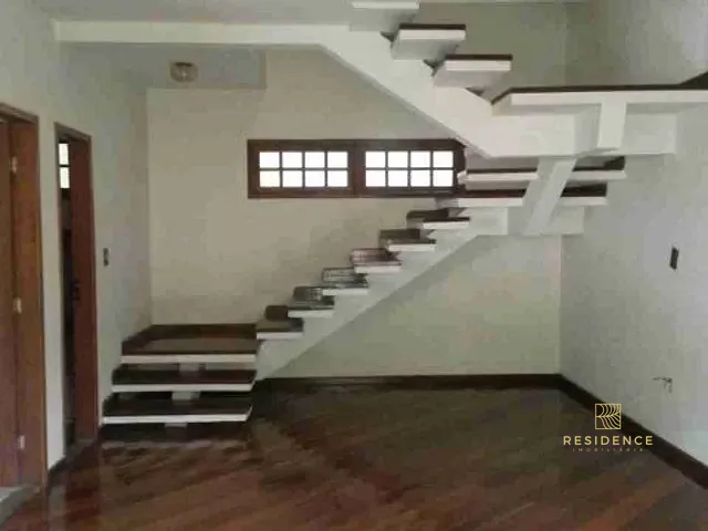Casa com 341m² 4 quartos e 2 banheiros, à venda, no bairro Morada da Granja em Barra Mansa