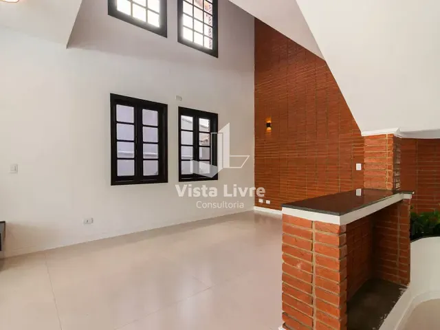 Casa com 297m² 5 quartos e 5 banheiros, à venda, no bairro Alphaville em Santana de Parnaíba