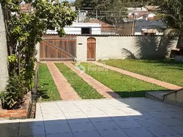 Casa com 500m² 4 quartos e 2 banheiros, à venda, no bairro Centro  em Paraíba do Sul