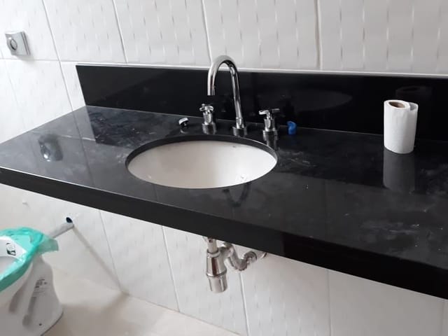 Casa com 225m² 3 quartos e 2 banheiros, à venda, no bairro Parque Esperança em Taubaté