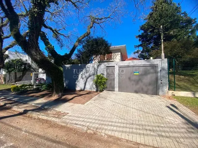 Casa com 306m² 4 quartos e 3 banheiros, para alugar, no bairro Guabirotuba em Curitiba