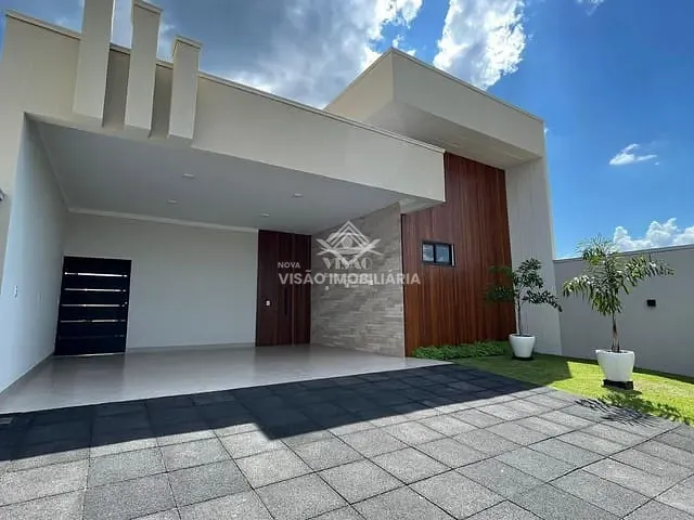Casa com 379m² 3 quartos e 1 banheiro, à venda, no bairro Jardim Curitiba em Sinop