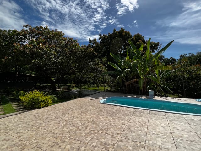 Casa com 2000m² 4 quartos e 3 banheiros, à venda, no bairro Centro em São Pedro da Aldeia