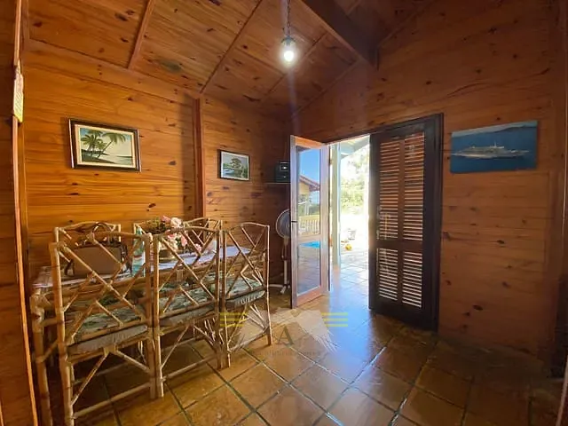 Casa com 270m² 2 quartos e 1 banheiro, à venda, no bairro Residencial Moenda em Itatiba