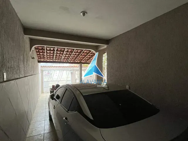 Casa 4 quartos e 3 banheiros, à venda, no bairro Jardim Alvorada em Governador Valadares