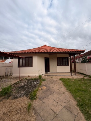 Casa com 220m² 3 quartos e 2 banheiros, à venda, no bairro Centro em Campos dos Goytacazes