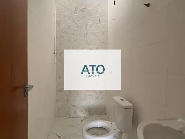 Casa 2 quartos e 1 banheiro, à venda, no bairro Centro em Tijucas
