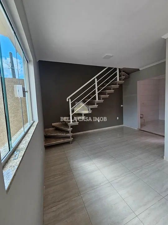 Casa à venda com 2 quartos, 70m² - Foto 15