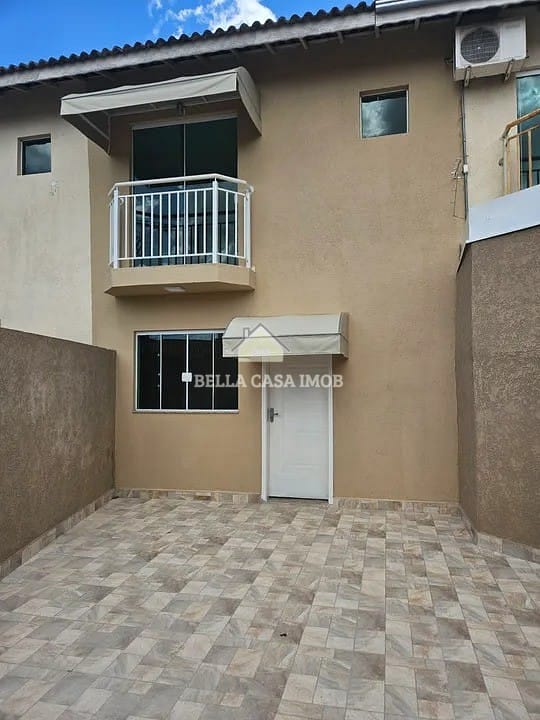 Casa à venda com 2 quartos, 70m² - Foto 9