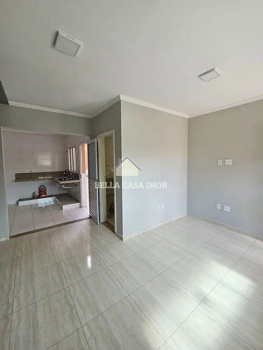 Casa à venda com 2 quartos, 70m² - Foto 13