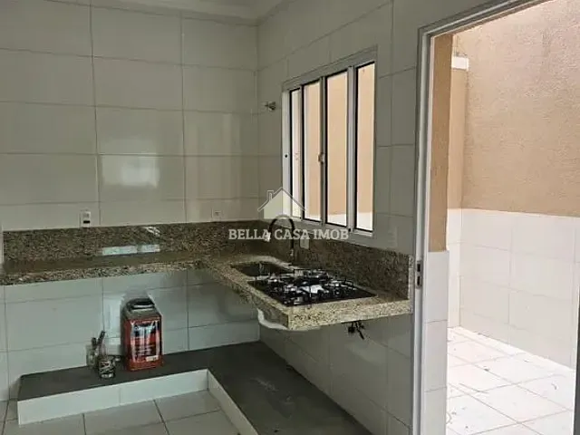 Casa com 70m² 2 quartos e 1 banheiro, à venda, no bairro Jardim Wanel Ville V em Sorocaba