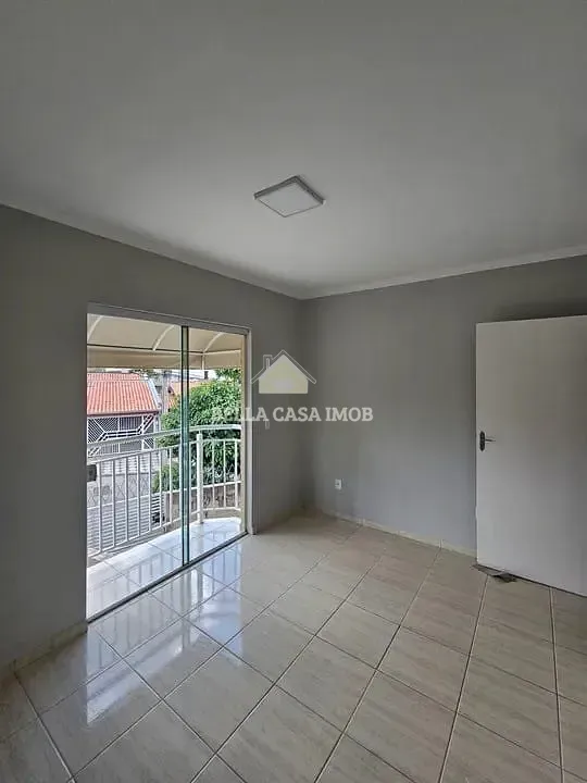 Casa, 2 quartos, 70 m² - Foto 1