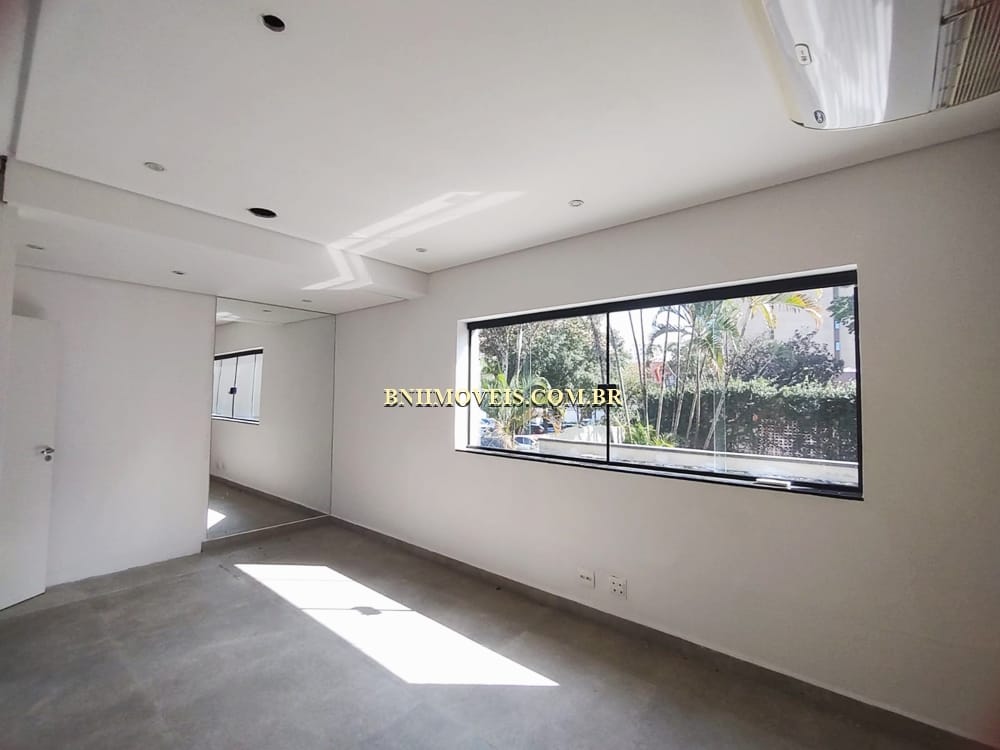Casa à venda e aluguel com 1 quarto, 280m² - Foto 3