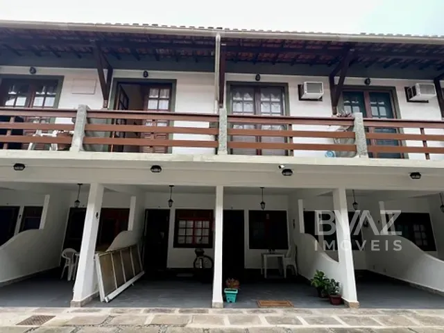 Casa 2 quartos e 2 banheiros, à venda, no bairro Peró em Cabo Frio