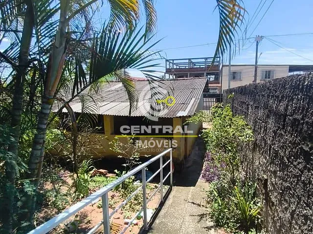 Casa 5 quartos e 2 banheiros, à venda, no bairro Centro (Manilha) em Itaboraí