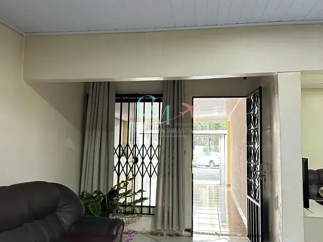 Casa com 360m² 3 quartos e 2 banheiros, à venda, no bairro Centro em Xanxerê
