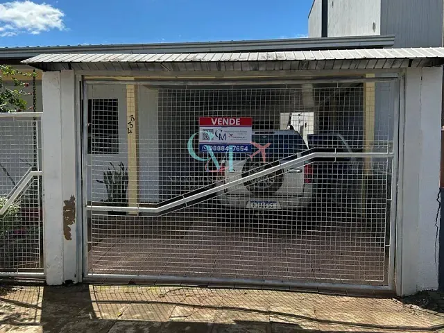 Casa com 360m² 3 quartos e 2 banheiros, à venda, no bairro Centro em Xanxerê