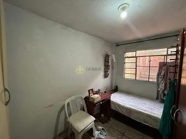 Casa com 125m² 2 quartos e 1 banheiro, à venda, no bairro Vila Orlandelia em Barra Mansa