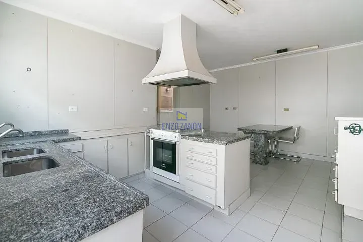 Casa, 3 quartos, 194 m² - Foto 6