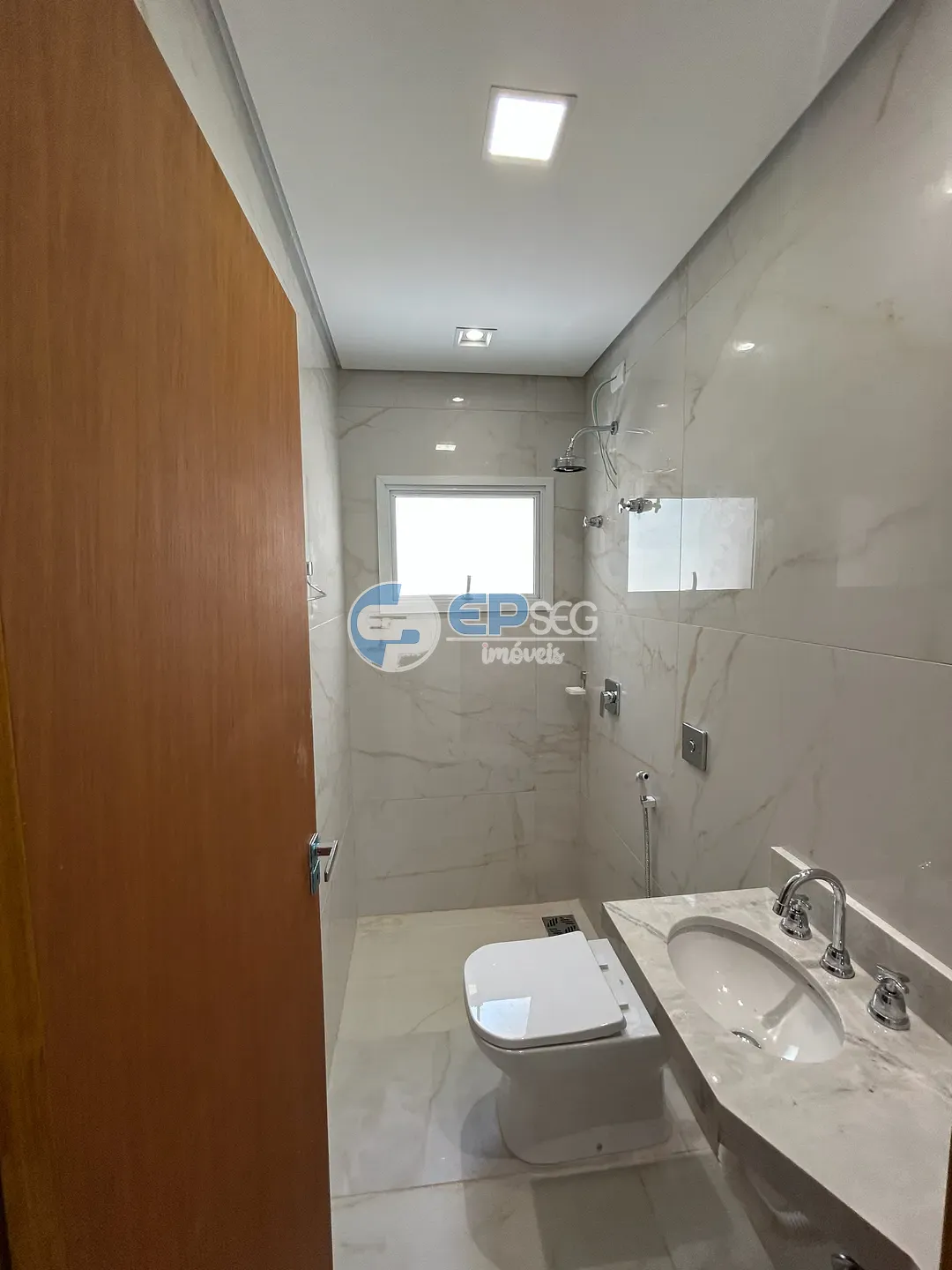 Casa, 4 quartos, 206 m² - Foto 9