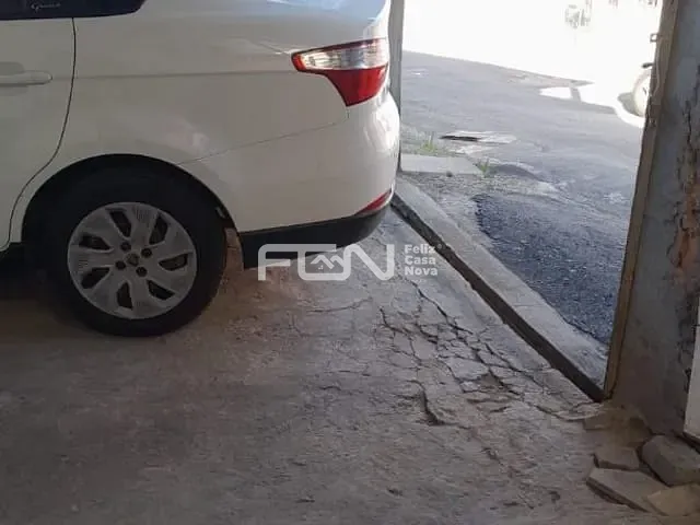 Casa com 333m² 3 quartos e 2 banheiros, à venda, no bairro Loteamento Recanto dos Eucaliptos em Simões Filho