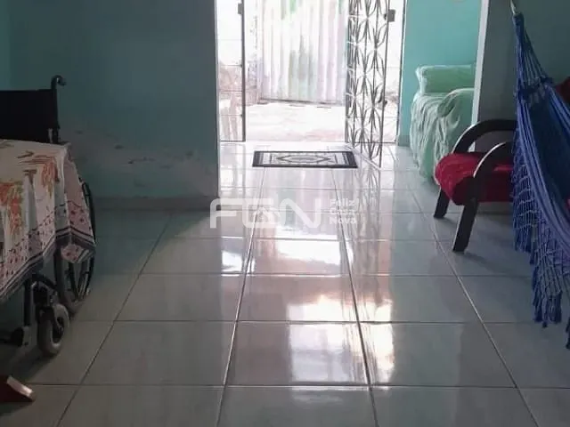 Casa com 333m² 3 quartos e 2 banheiros, à venda, no bairro Loteamento Recanto dos Eucaliptos em Simões Filho
