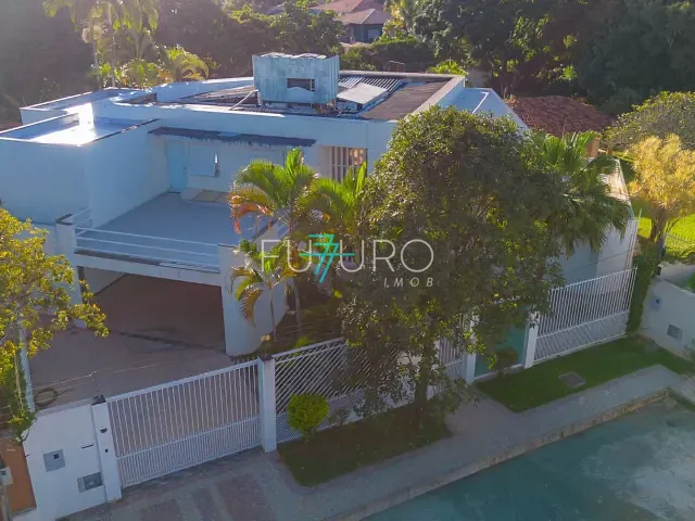 Casa com 3860m² 5 quartos e 6 banheiros, à venda, no bairro Lago Sul em Brasília